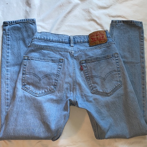 Vintage Levi’s High Waisted Blue Jeans - Picture 4 of 6